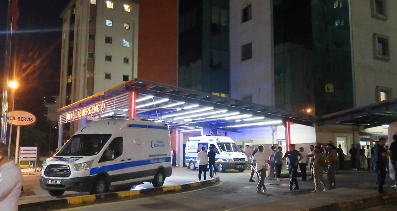 Hastanenin acil servisinde rastgele ateş etti 5 yaralı