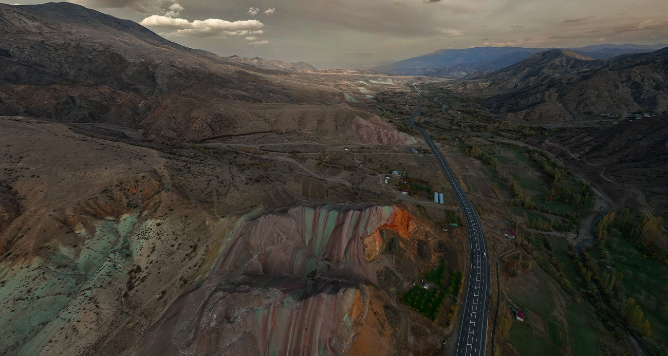 Gökkuşağı Tepeleri doğaseverleri hayran bırakıyor