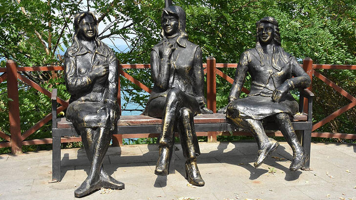 Saldırıya uğrayan Üç Kız heykeli onarıldı